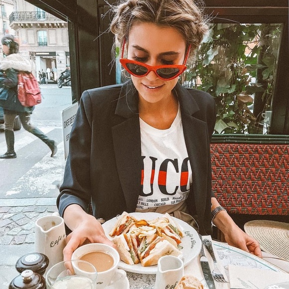 Red Cat Eye Sunglasses - Picture 2 of 3